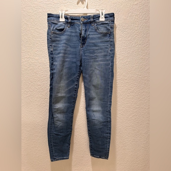 American Eagle Jeans 4 - Picture 1 of 3